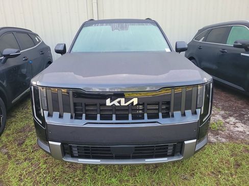 New 2027 Kia Telluride S image 2
