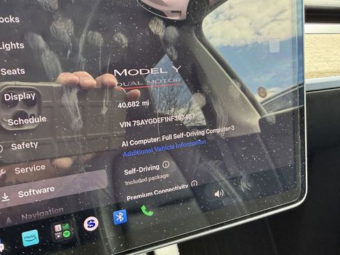 Used 2022 Tesla Model Y Performance AWD/4WD image 4