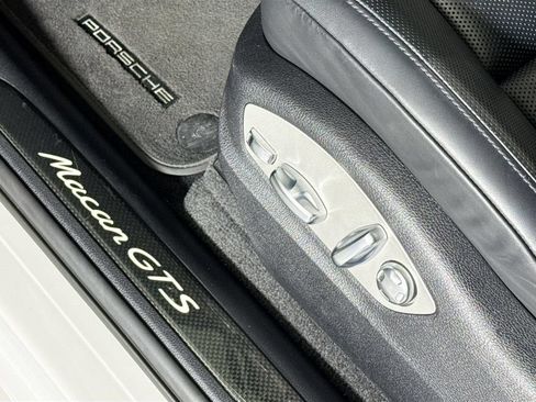 Certified 2023 Porsche Macan GTS AWD/4WD image 28