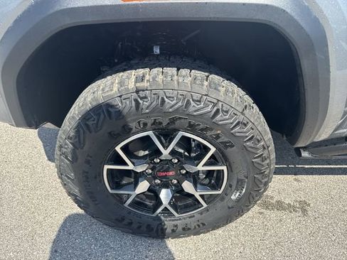 New 2026 GMC Canyon AT4X image 10