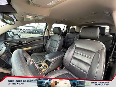 Used 2017 GMC Acadia Denali w/ LPO, Cargo Package FWD image 10