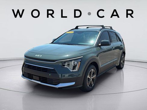 New 2025 Kia Niro EX FWD image 10