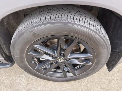 Certified 2024 Toyota Grand Highlander MAX Limited image 7