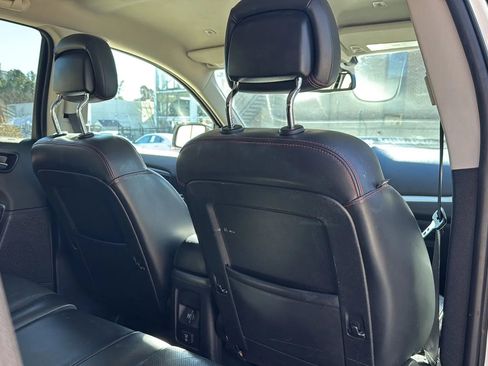 Used 2019 Dodge Journey GT image 22