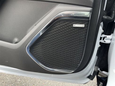 New 2026 GMC Acadia Denali w/ Super Cruise Package image 25