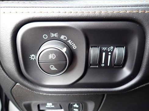Used 2022 RAM 1500 Limited w/ Body Color Bumper Group AWD/4WD image 20