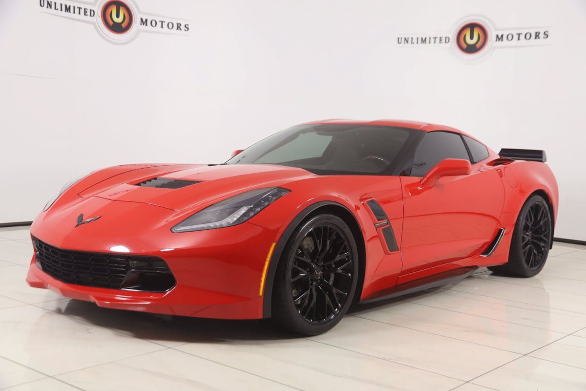 Used 2019 Chevrolet Corvette Grand Sport RWD image 5
