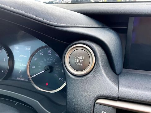Used 2018 Lexus IS 300 AWD w/ Premium Package image 34