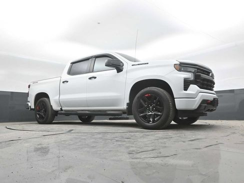 Used 2023 Chevrolet Silverado 1500 RST w/ Redline Edition AWD/4WD image 27