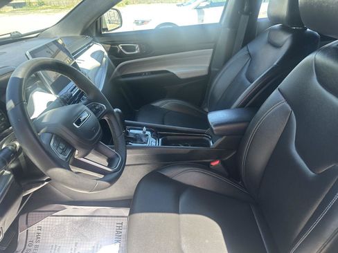 Used 2025 Jeep Compass Limited AWD/4WD image 20