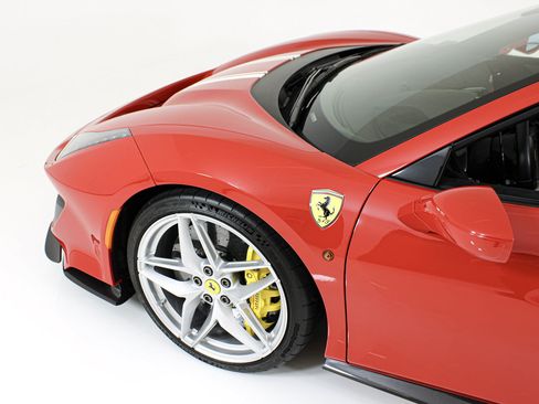 Certified 2019 Ferrari 488 Pista Spider RWD image 9