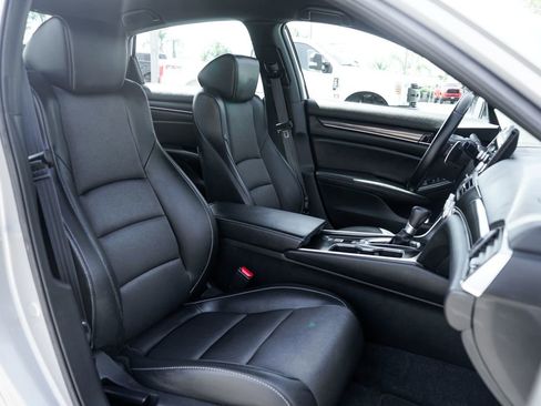 Used 2021 Honda Accord Sport image 34