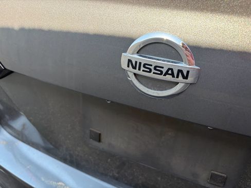 Certified 2021 Nissan Versa S FWD image 7