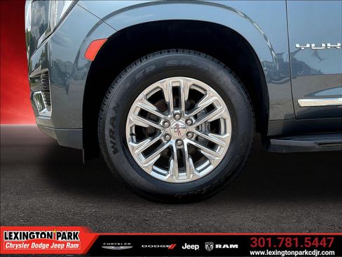 Used 2021 GMC Yukon SLT w/ SLT Premium Package AWD/4WD image 33