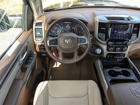 Used 2019 RAM 1500 Laramie image 15