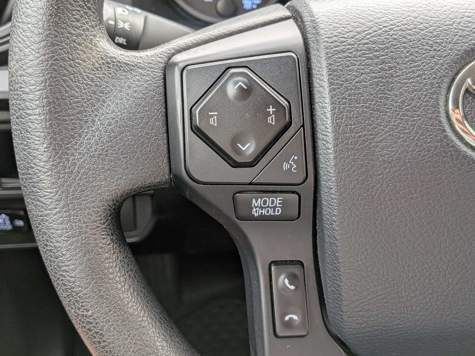 Used 2019 Toyota Tacoma SR w/ SR Convenience Package RWD image 22