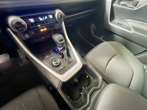 Used 2024 Toyota RAV4 XLE image 26