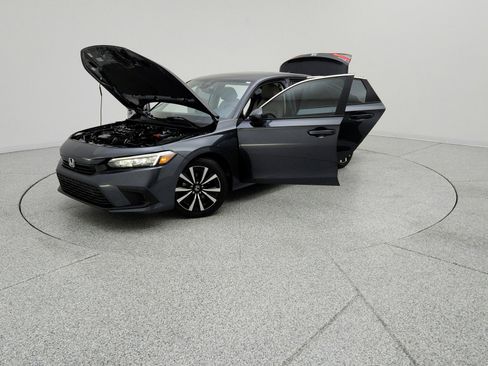 Used 2024 Honda Civic EX image 9