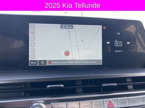 Used 2025 Kia Telluride S image 36