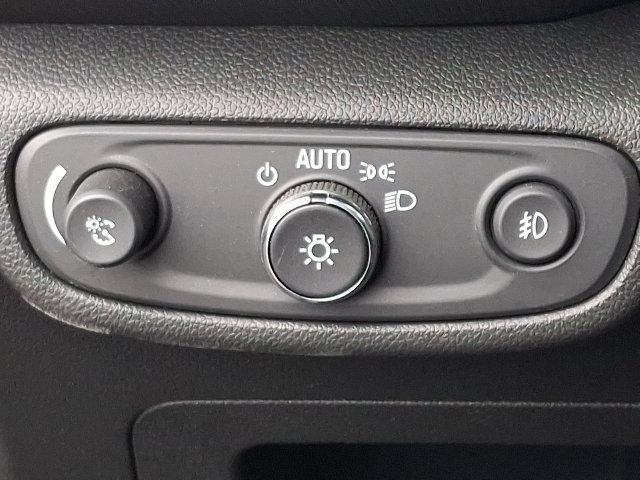 Used 2023 Chevrolet TrailBlazer LT FWD image 25