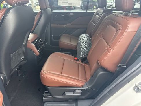 New 2026 Lincoln Aviator Reserve RWD image 20