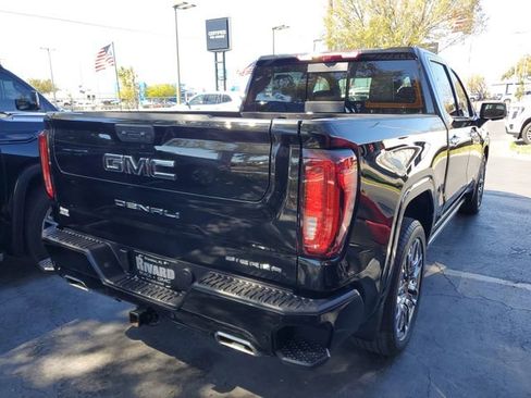 Used 2025 GMC Sierra 1500 Denali Ultimate image 4