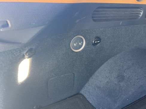 Used 2021 Genesis GV80 2.5T w/ Prestige Package 04 image 22