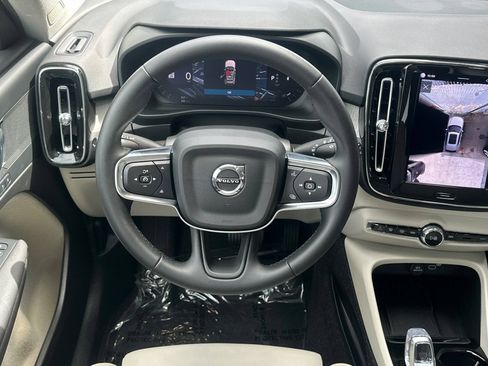 Used 2026 Volvo XC40 B5 Plus w/ Protection Package Premier AWD/4WD image 17