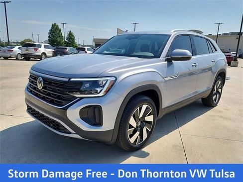 New 2026 Volkswagen Atlas Cross Sport SE AWD/4WD image 8
