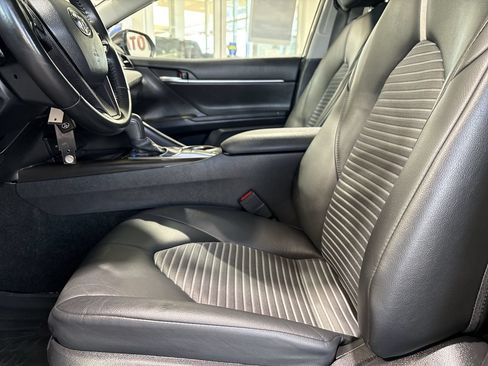 Certified 2024 Toyota Camry SE FWD image 11
