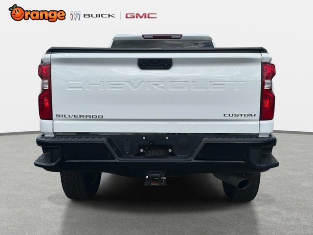 Used 2025 Chevrolet Silverado 2500 Custom w/ Custom Value Package AWD/4WD image 4