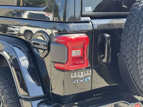 Used 2024 Jeep Wrangler High Altitude AWD/4WD image 9