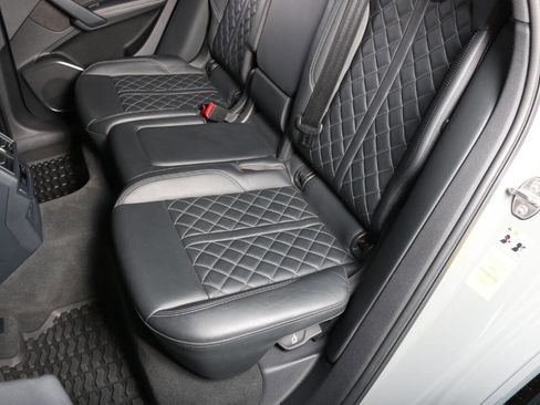 Used 2019 Audi SQ5 Premium Plus w/ Premium Plus Package image 53