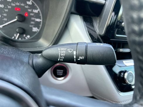 Used 2024 Toyota Corolla SE FWD image 19