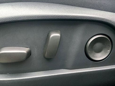 Used 2026 GMC Terrain Denali image 34