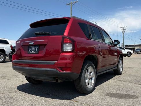 Used 2014 Jeep Compass Sport w/ Power Value Group FWD image 4