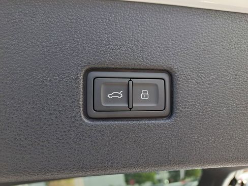 New 2026 Audi RS Q8 performance image 31