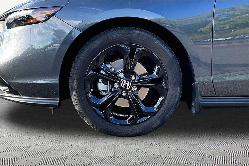 Used 2025 Honda Accord SE image 24