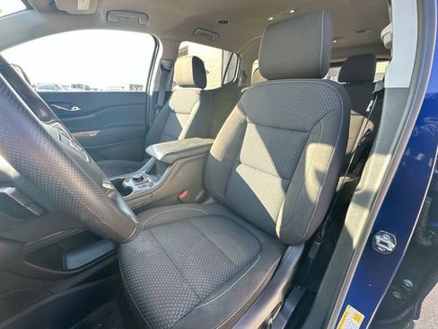 Used 2023 GMC Acadia SLE w/ Driver Convenience Package AWD/4WD image 13