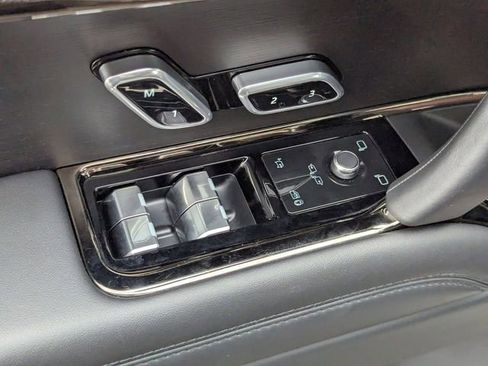 Used 2024 Land Rover Range Rover Sport Dynamic SE image 24