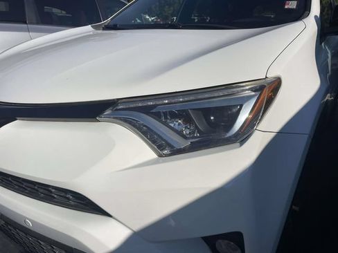 Used 2016 Toyota RAV4 SE w/ Advanced Technology Package AWD/4WD image 5