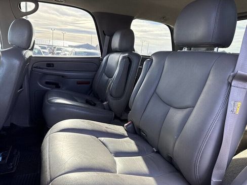 Used 2005 Chevrolet Tahoe LT w/ LT Preferred Equipment Group image 16