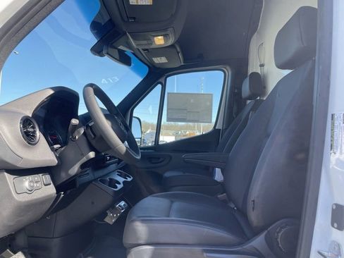 New 2025 Mercedes-Benz Sprinter 2500 image 13