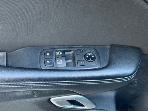 Used 2020 Dodge Challenger SXT image 13