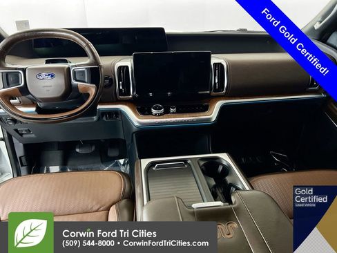 Used 2025 Ford Expedition Max King Ranch image 7