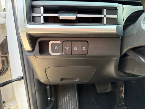 Used 2026 Hyundai Santa Fe SEL image 13