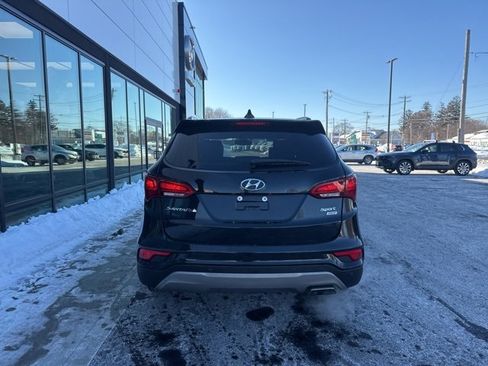 Used 2017 Hyundai Santa Fe Sport w/ 2.4L Tech Package 04 image 4