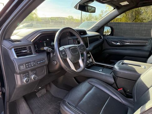 Used 2022 GMC Yukon Denali image 15