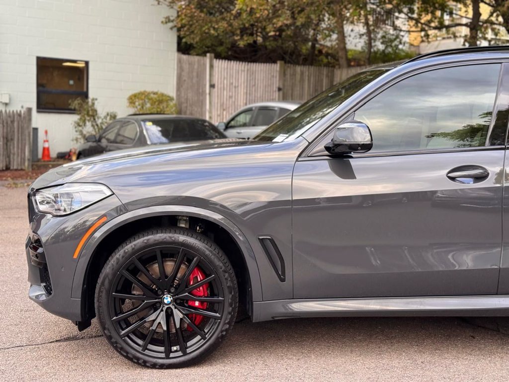 Used 2022 BMW X5 M50i w/ Executive Package AWD/4WD image 11