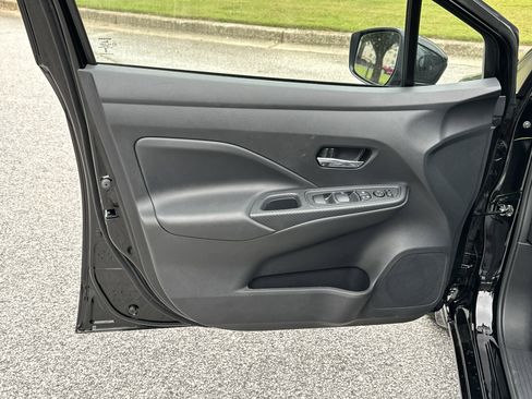 New 2025 Nissan Versa SV w/ Trunk Package image 10